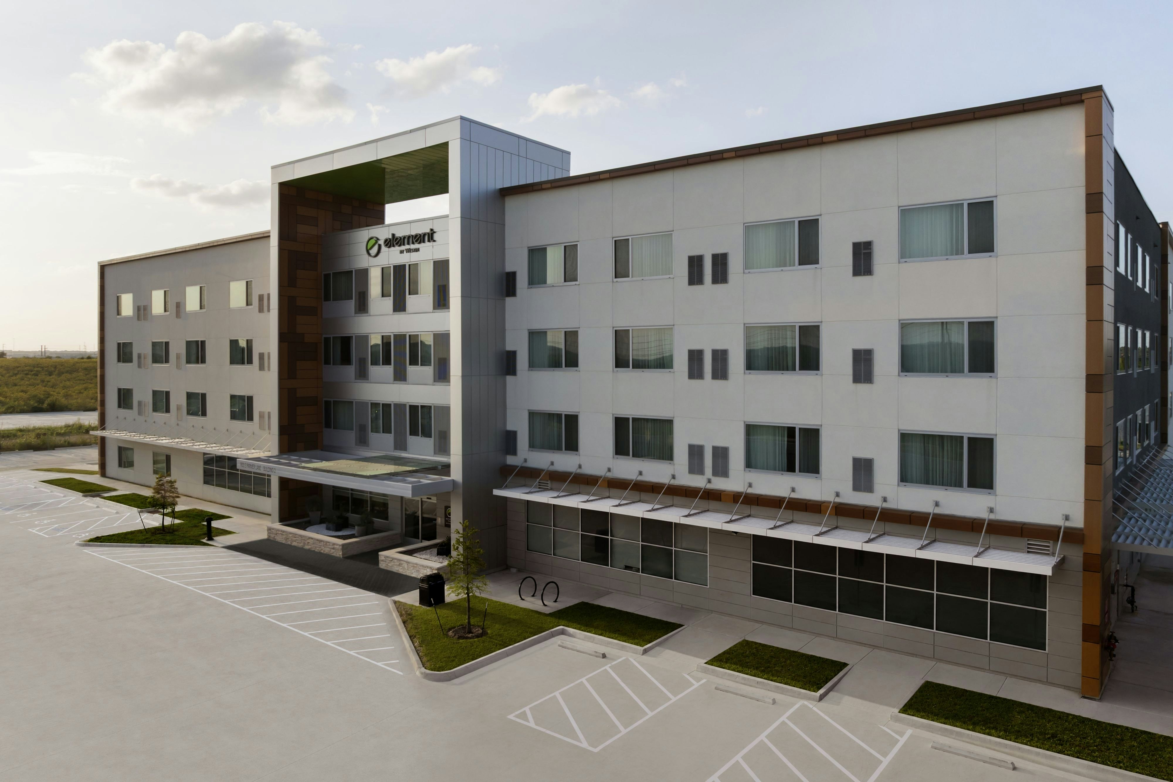 Element North Austin Tech Ridge 4/35