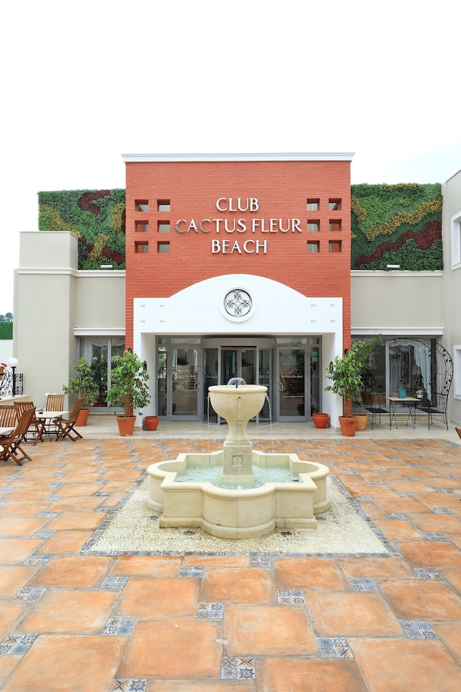 Cactus Fleur Beach Club in BODRUM