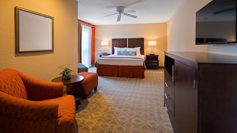 Best Western Plus Monterey Inn 43/46
