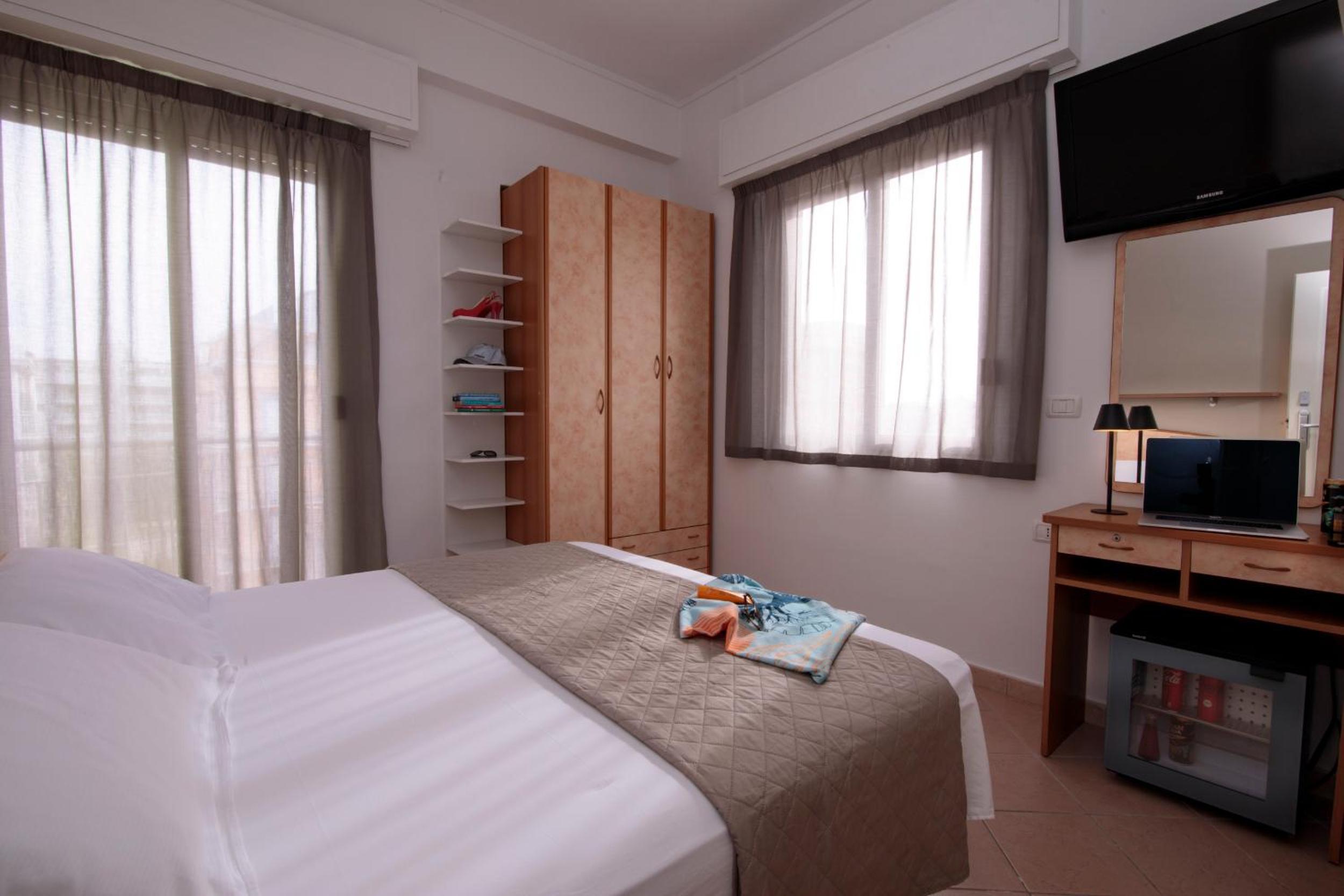 غرفة كومفورت بسرير مزدوج أو سريرين منفصلين، Hotel Holland 8/10