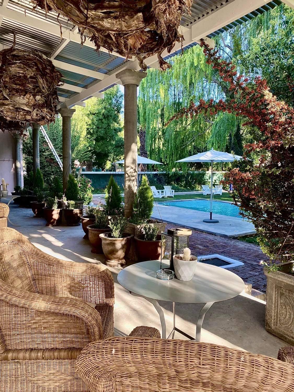 The Hanover Luxury Hotel 48/50