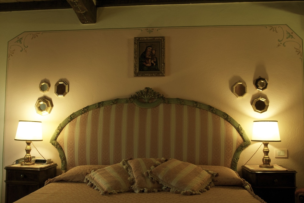 Albergo Torre Sangiovanni 46/75