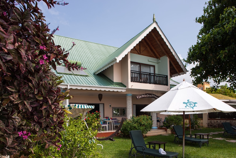 Le Relax Beach House 2/53