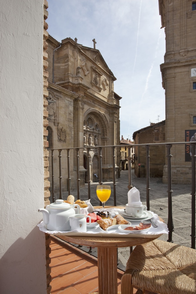 Parador de Santo Domingo de la Calzada 38/50