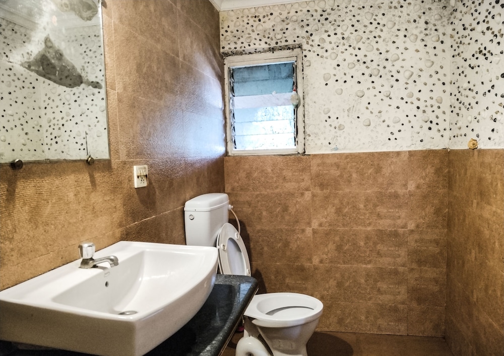 Hiline Guest House 45/48