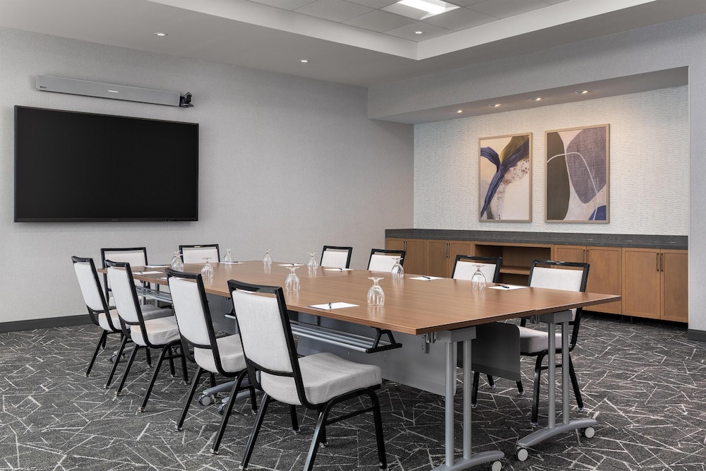 Hyatt Place Toronto Airport 39/50
