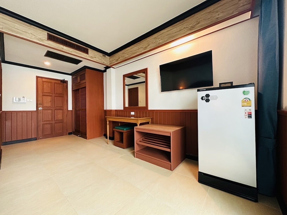 Sawasdee Apartment Patong 9/44