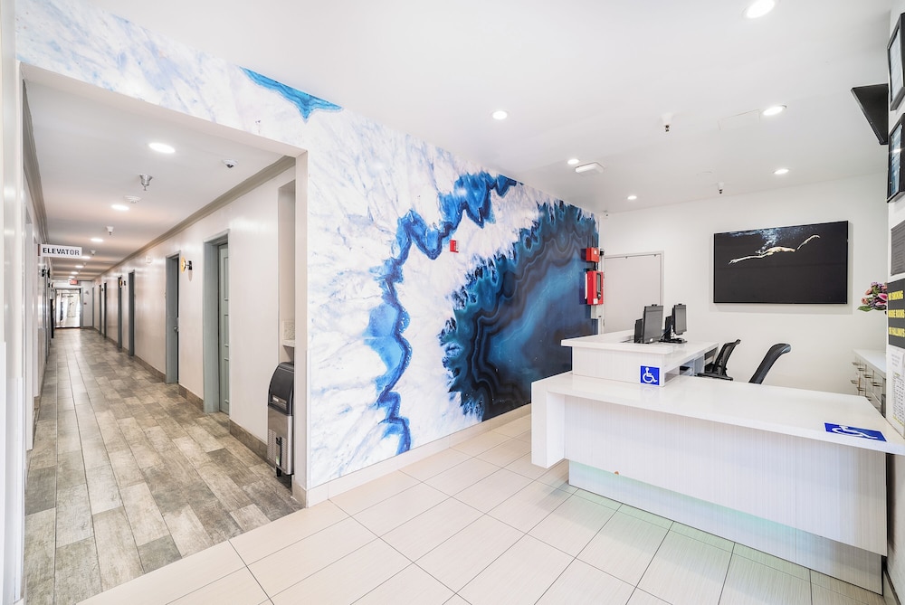 Urban Boutique Hotel 18/82