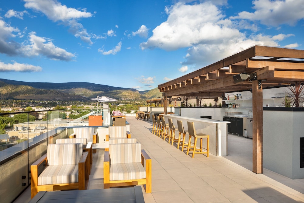 Four Points by Sheraton Penticton at the Convention Centre 38/44