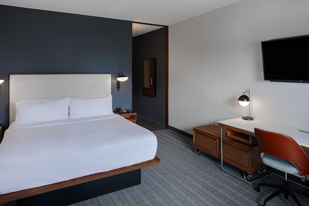 Courtyard by Marriott Dayton South 13/48