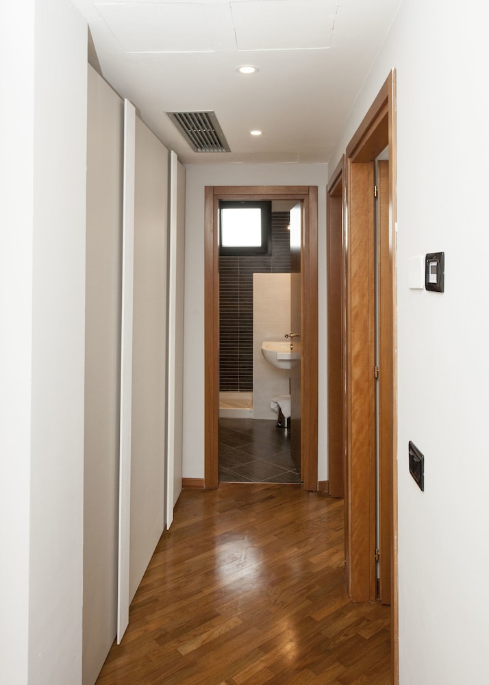 Suites Marilia Apartments 23/56