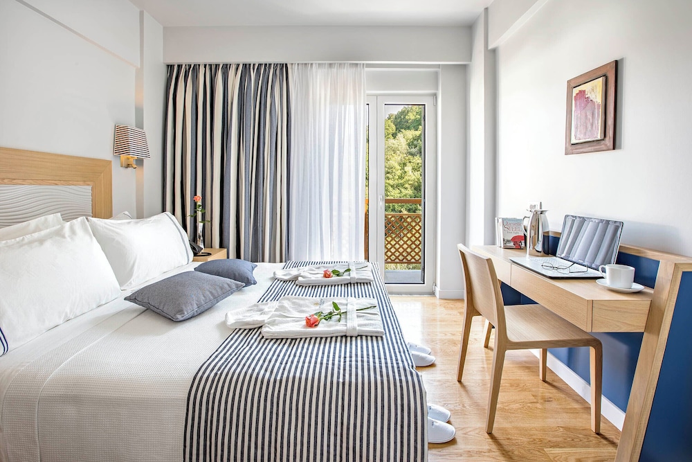 Mystery Skiathos Luxury Residence 18/61
