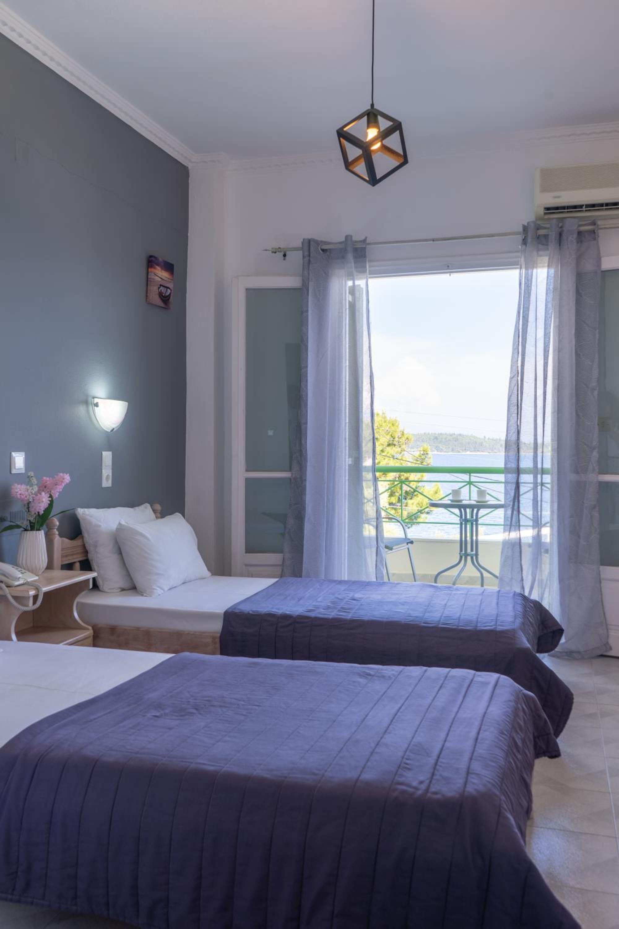 Room, Twin Beds, Sea View