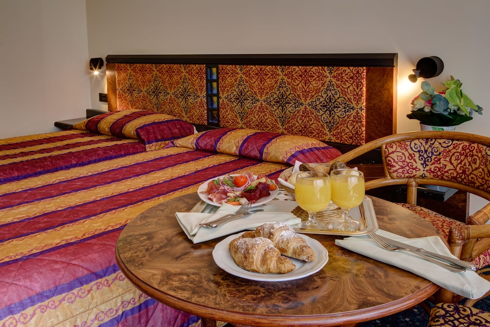 Parc Hotel Gritti 60/77