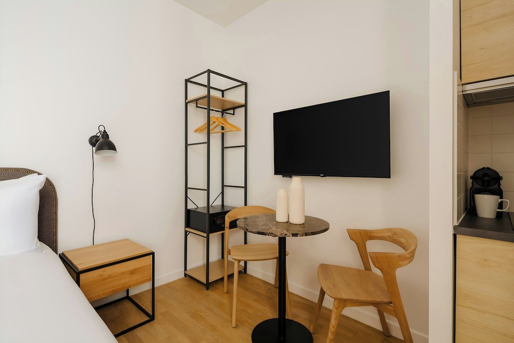 Quintinie Hotel 15th Arrondissement, Sonder by Marriott Bonvoy 34/50