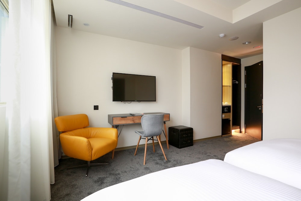 Hub Hotel 41/57