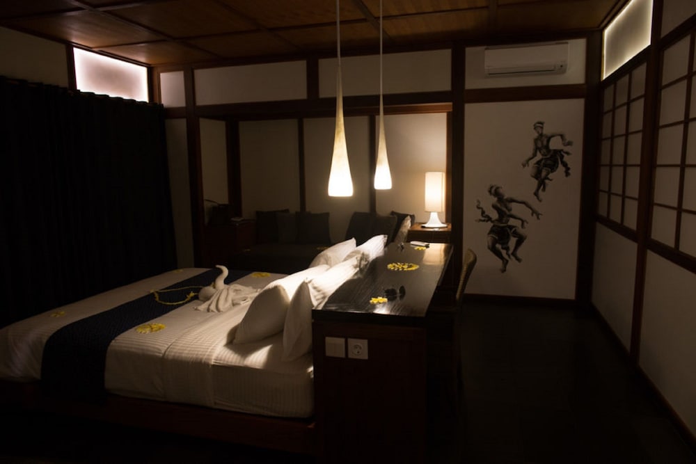 Suarapura Resort and SPA 24/50