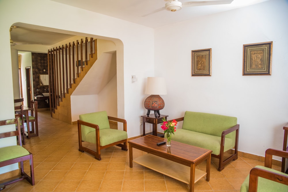 Nyali Beach Holiday Resort 22/48