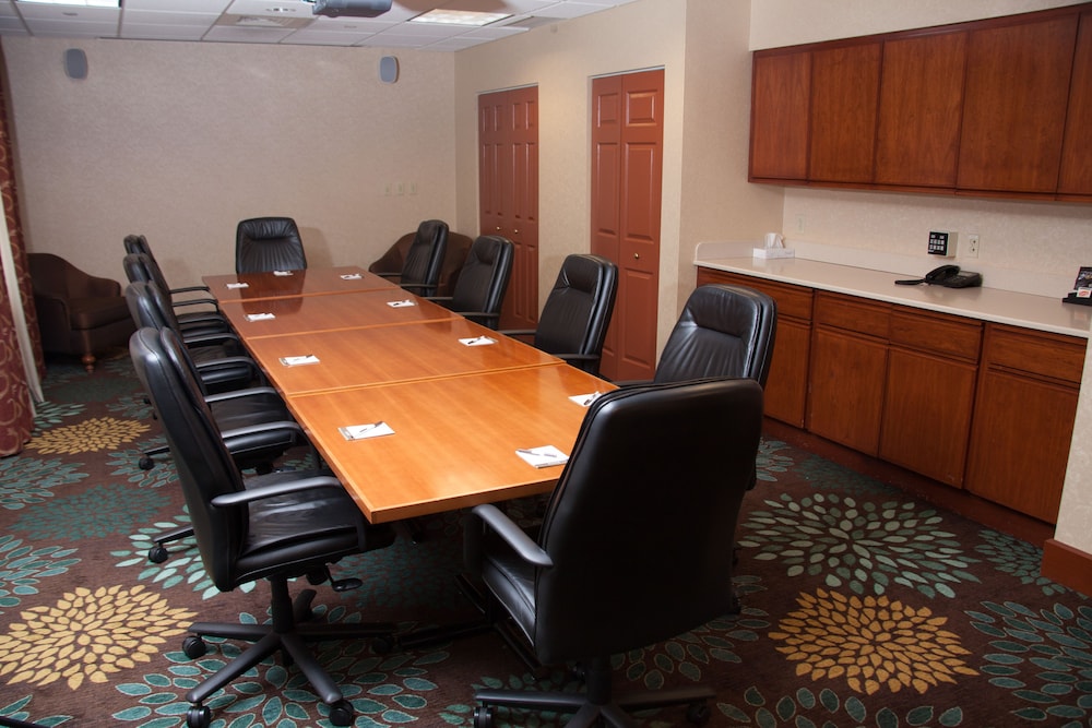 Staybridge Suites Corning 57/66