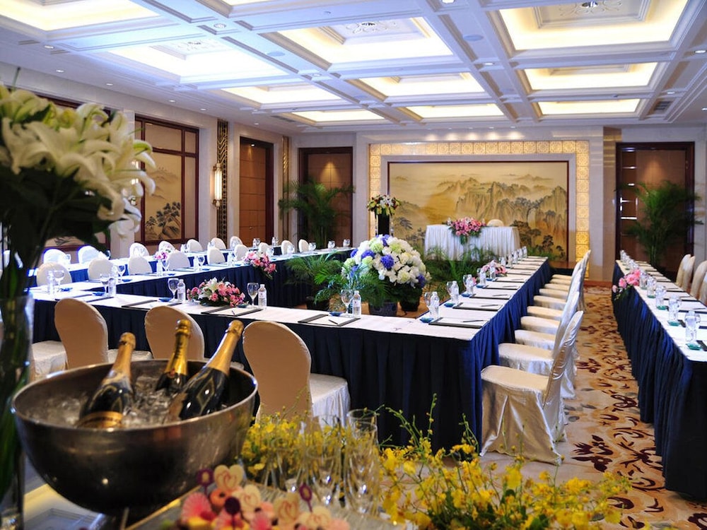 Jinling Purple Mountain Hotel Shanghai 32/38