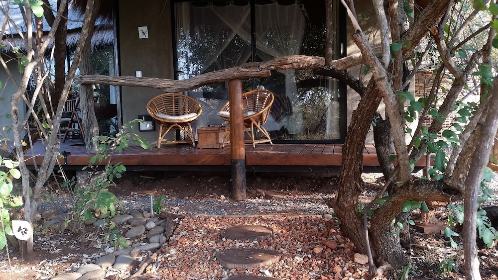 Call Of The Wild Lodge 5/50