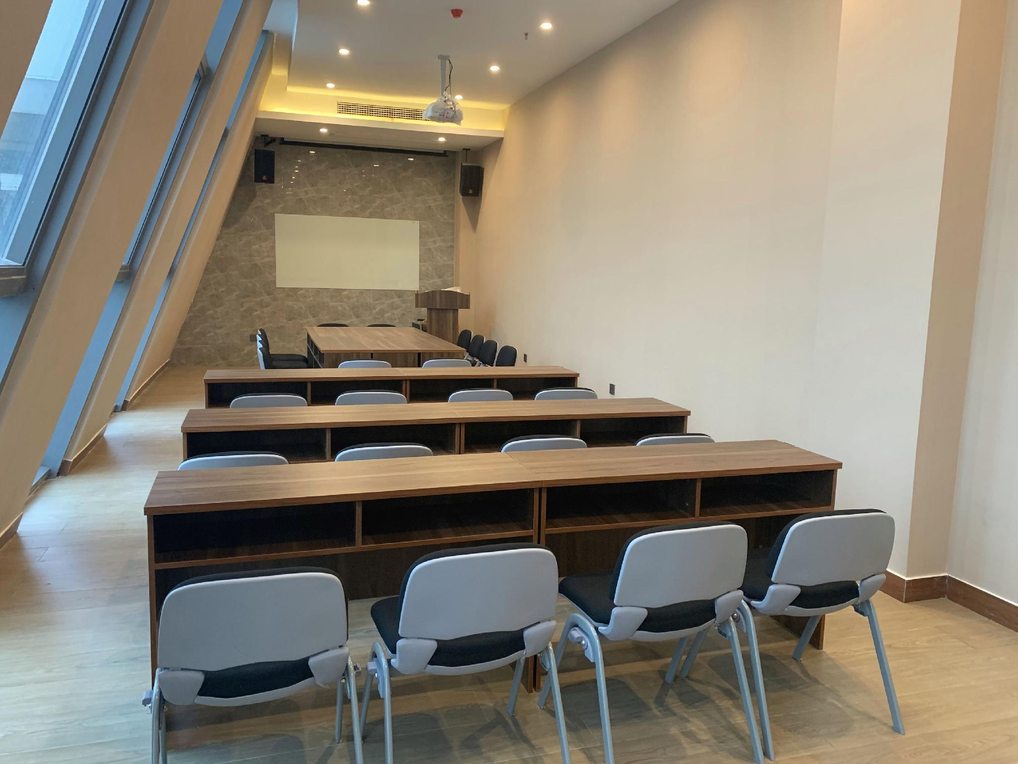 7 Days Inn Chongqing Liangping South Station high-speed railway station Branch 31/36