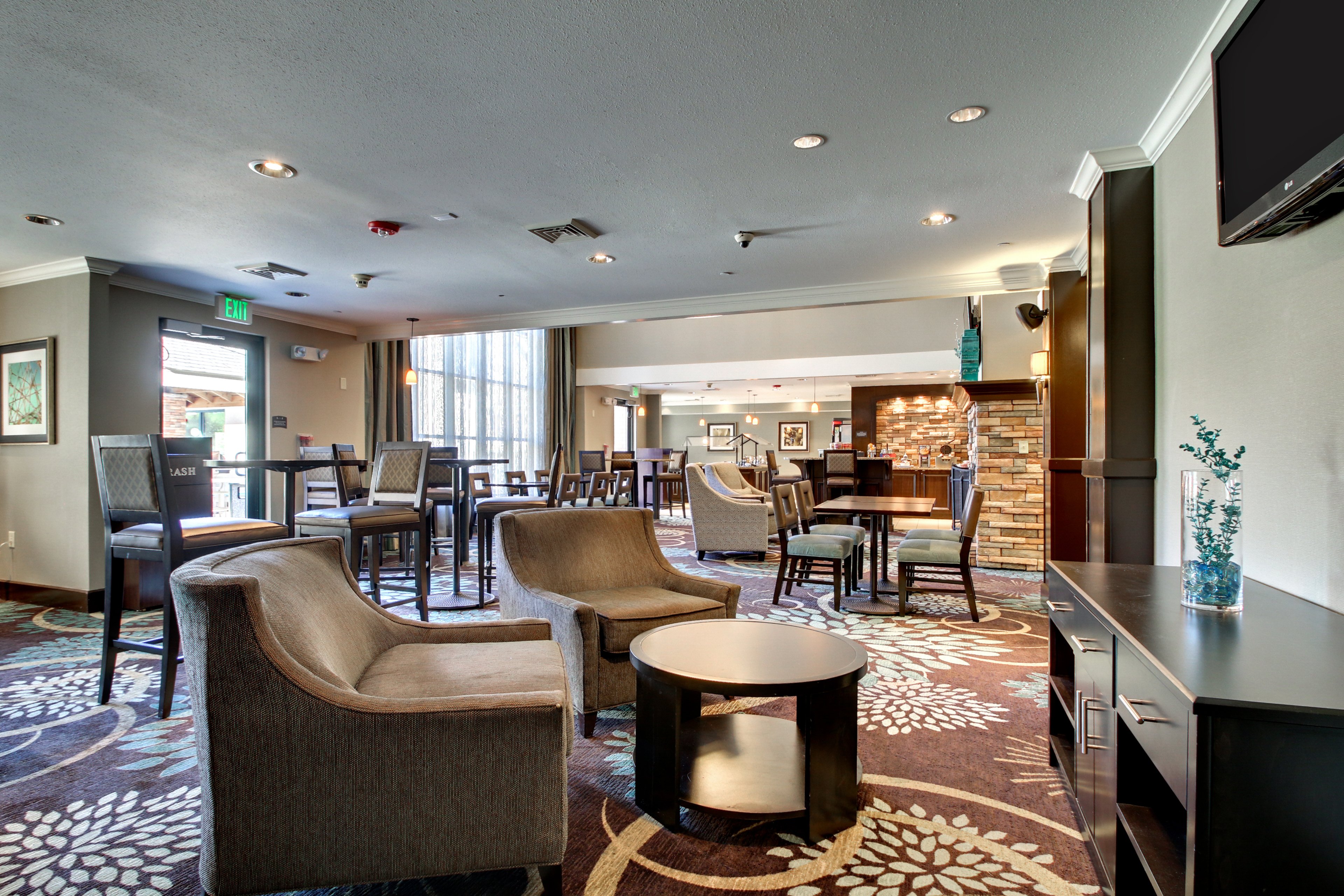 Staybridge Suites Middleton/Madison-West 34/49