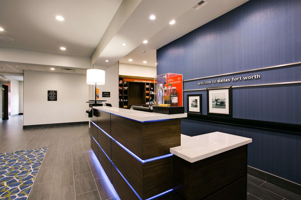 Hampton Inn Suites Dallas Ft Worth Airport South Tx 7/49
