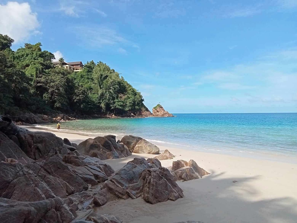 Nai Yang Beach Hotel 17/23