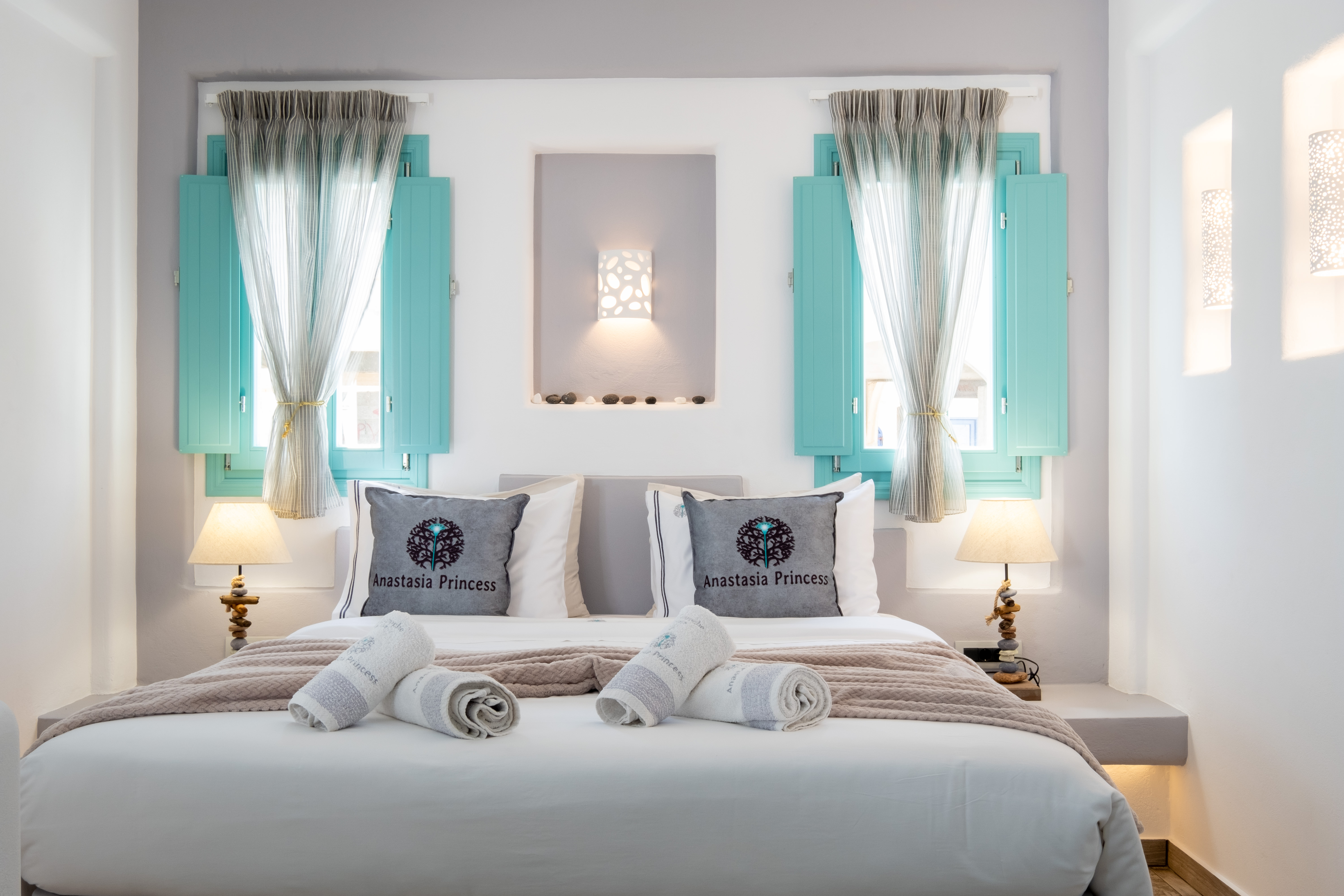DELUXE, SUITE, PLUNGE POOL