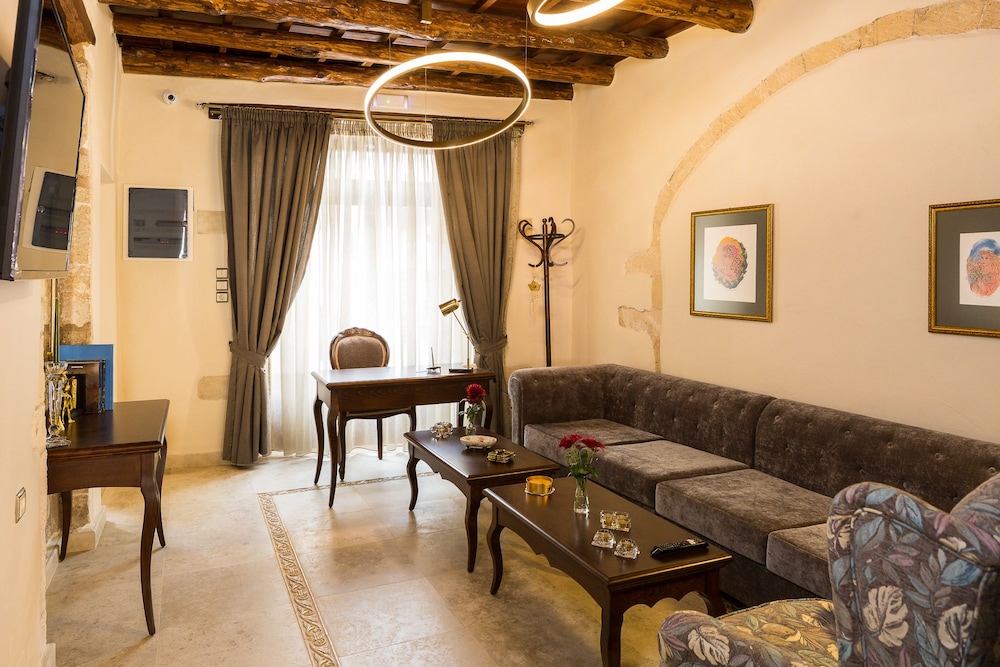 Phaedra Suites - Adults Only 24/50