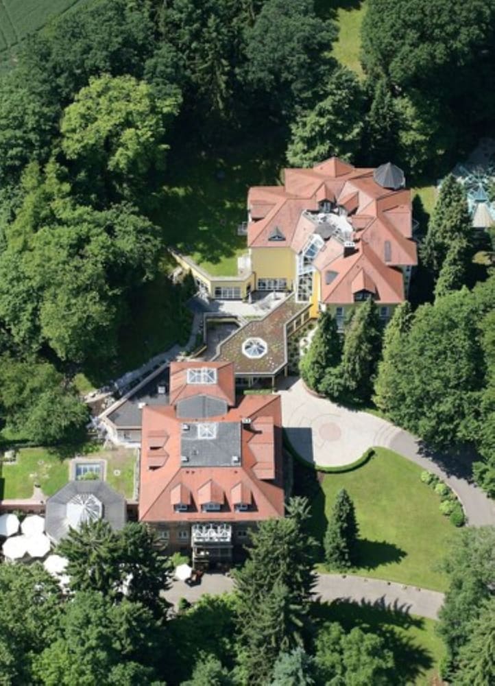 Villa Hammerschmiede Hotel 43/50