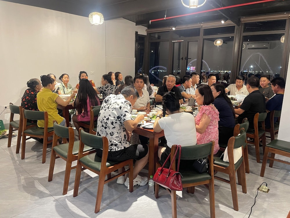 Halong Central Hotel 35/45