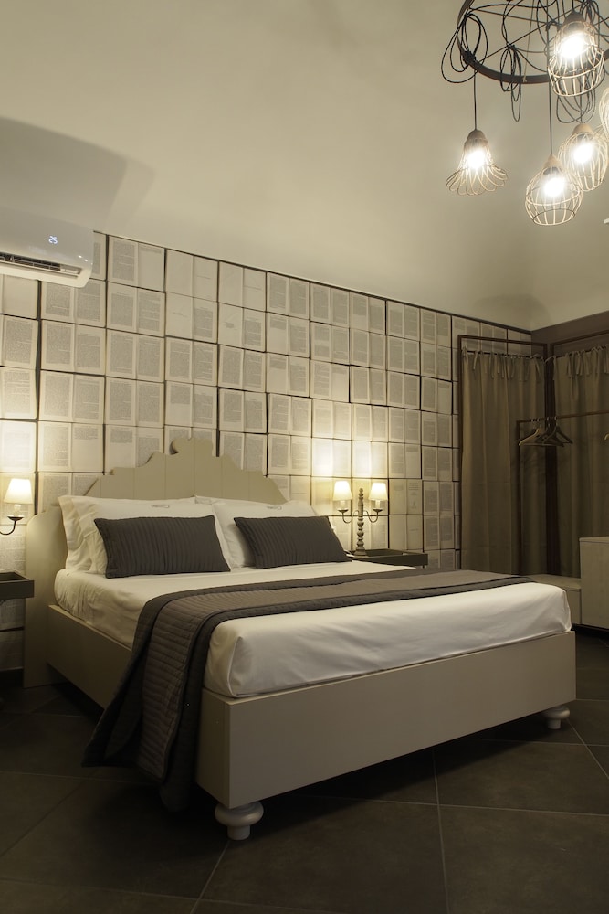 Terrazzani Suite 8/44