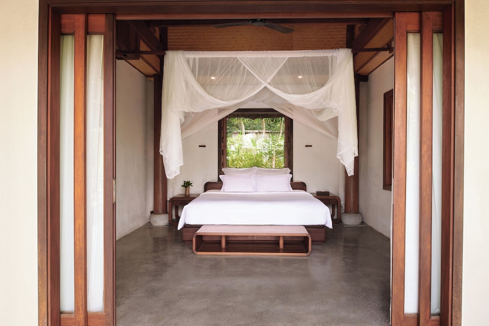 Lagoon, Pool, Villa, Single, King Bed، L Alya Ninh Van Bay 3/3