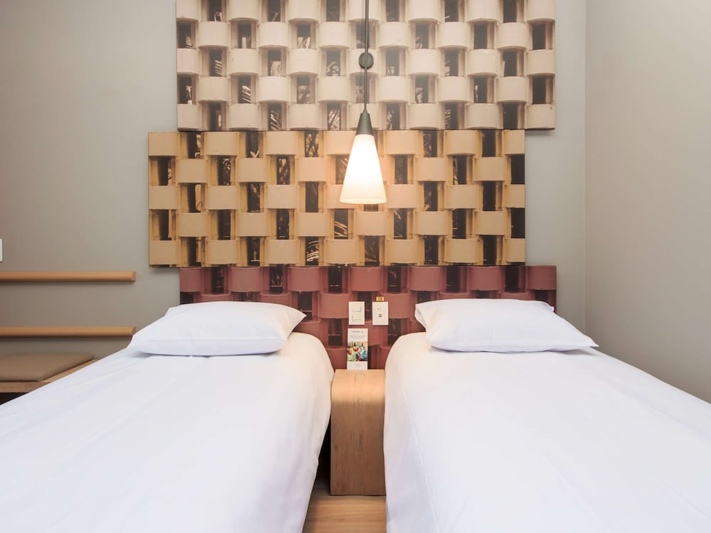 Ibis Cucuta 24/75