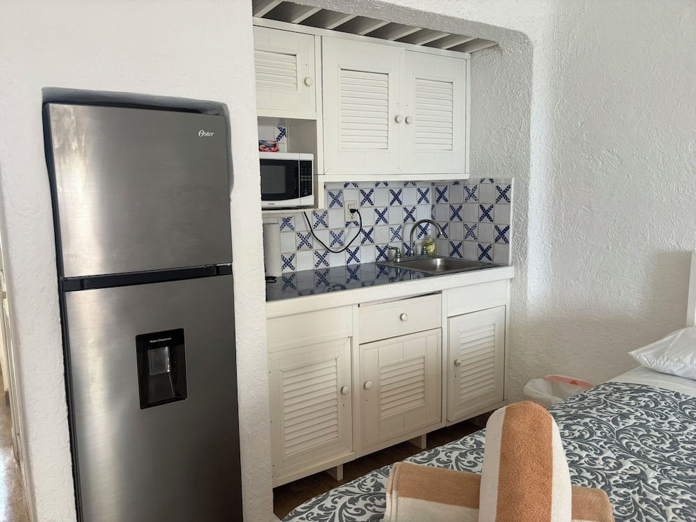 Cancun Plaza Condo 7/49