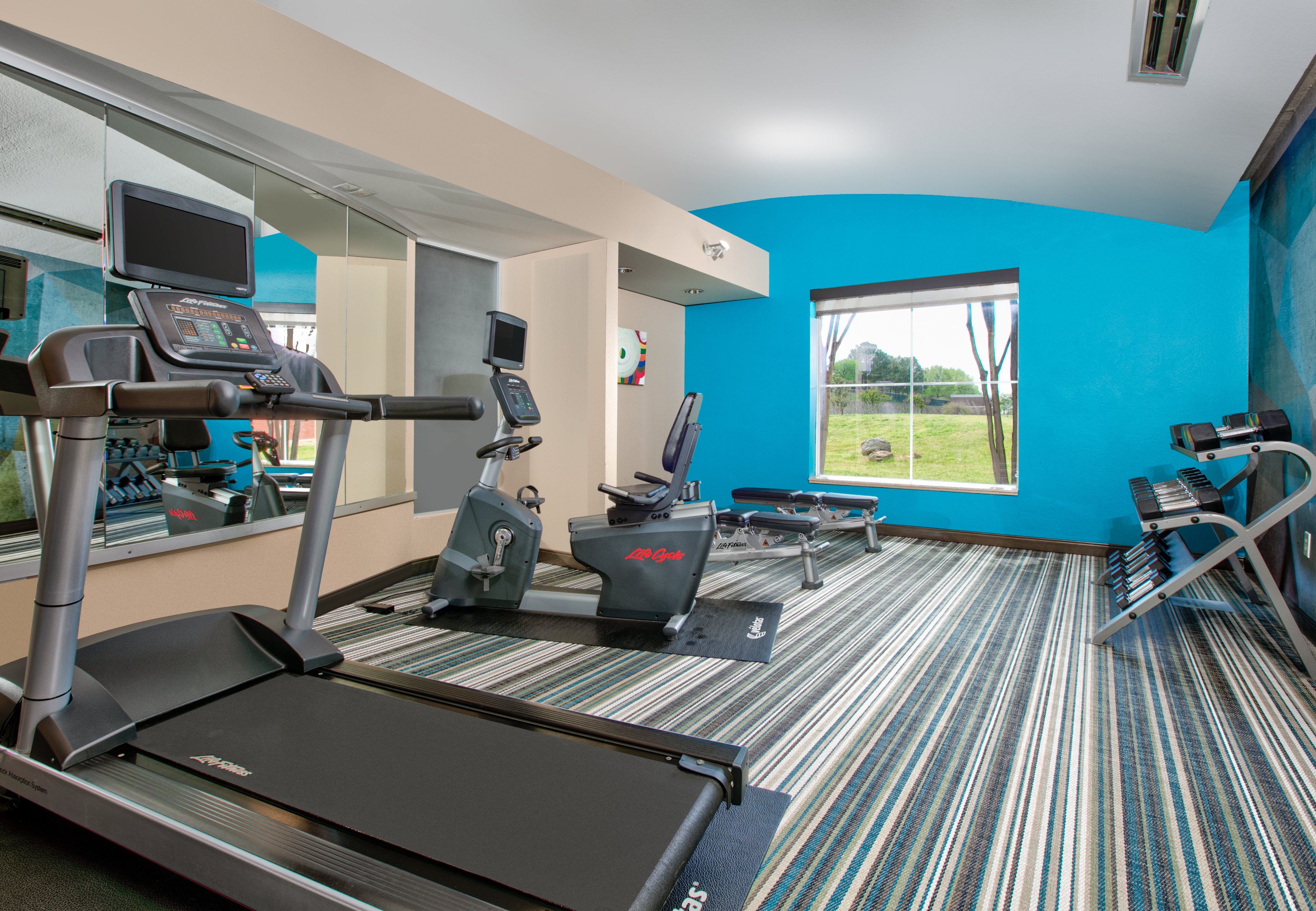 Candlewood Suites DFW South 17/39