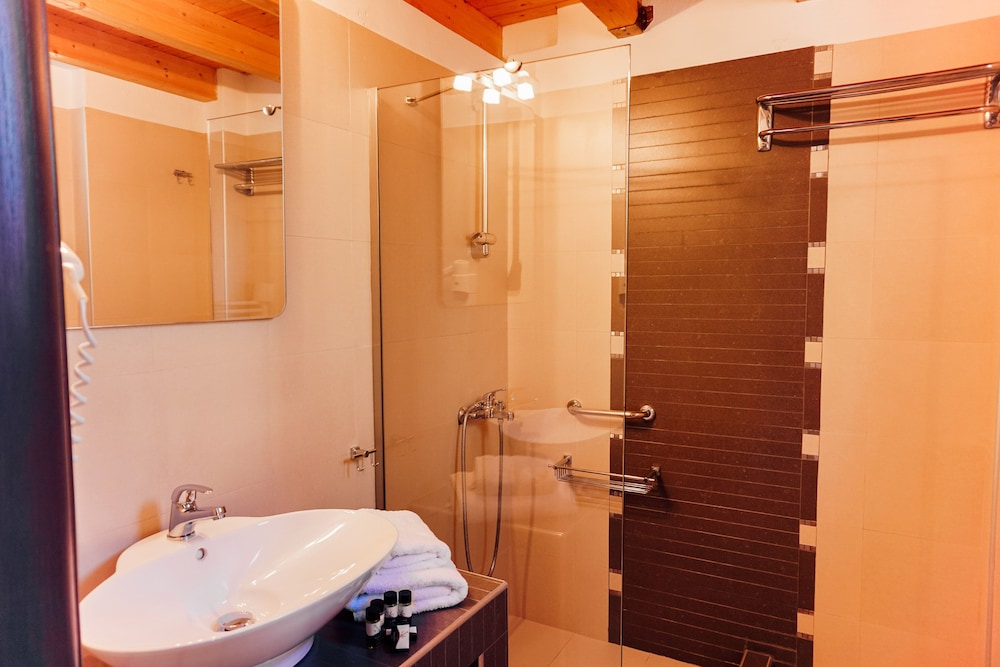 Hotel Natura Club And Spa 50/50