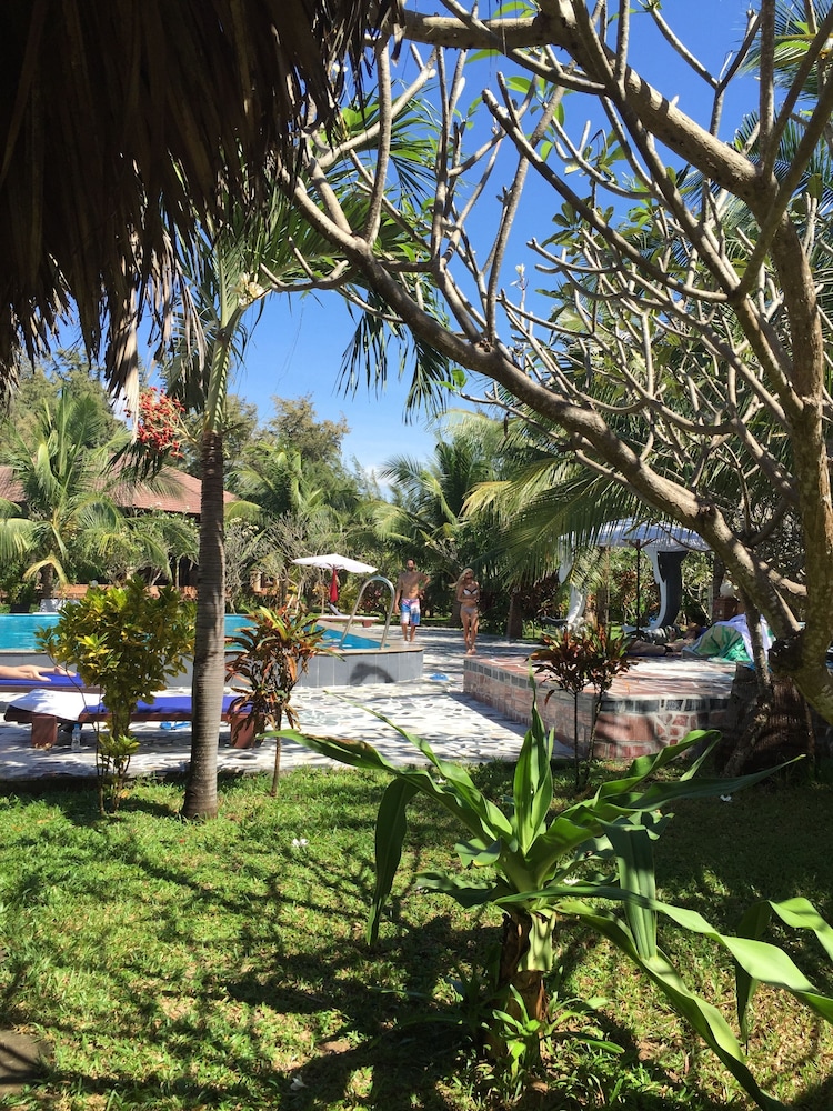 Non Nuoc Resort 49/70