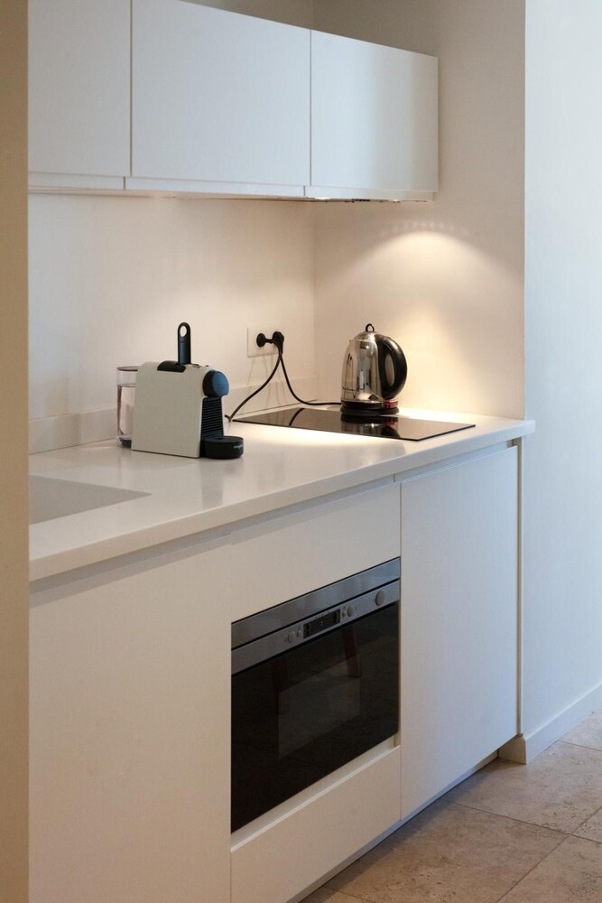 La Suite 35 4/28