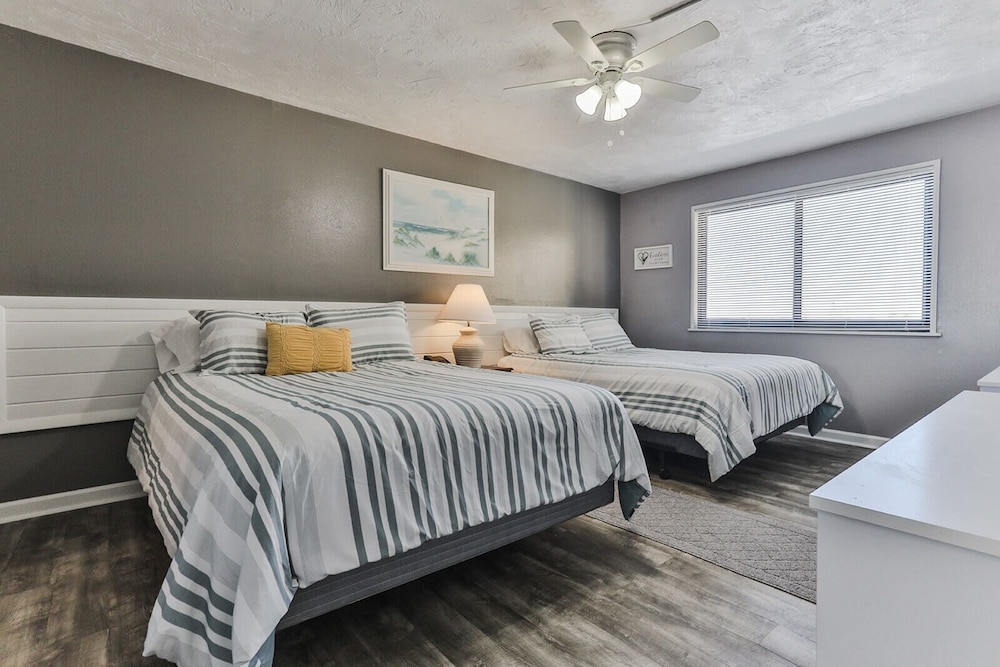Coastal Waters Inn 32/74