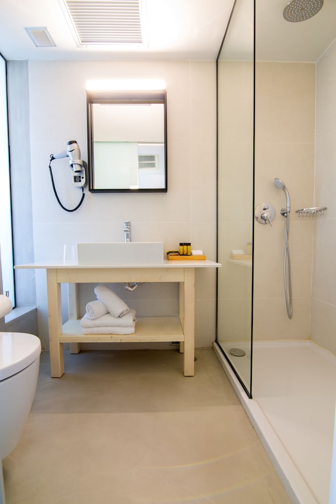 Blue Sky City Beach Hotel - Adults Only 33/33