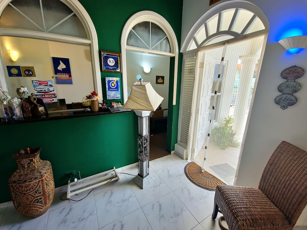 Adonai Hotel Boutique Bed And Breakfast 7/93