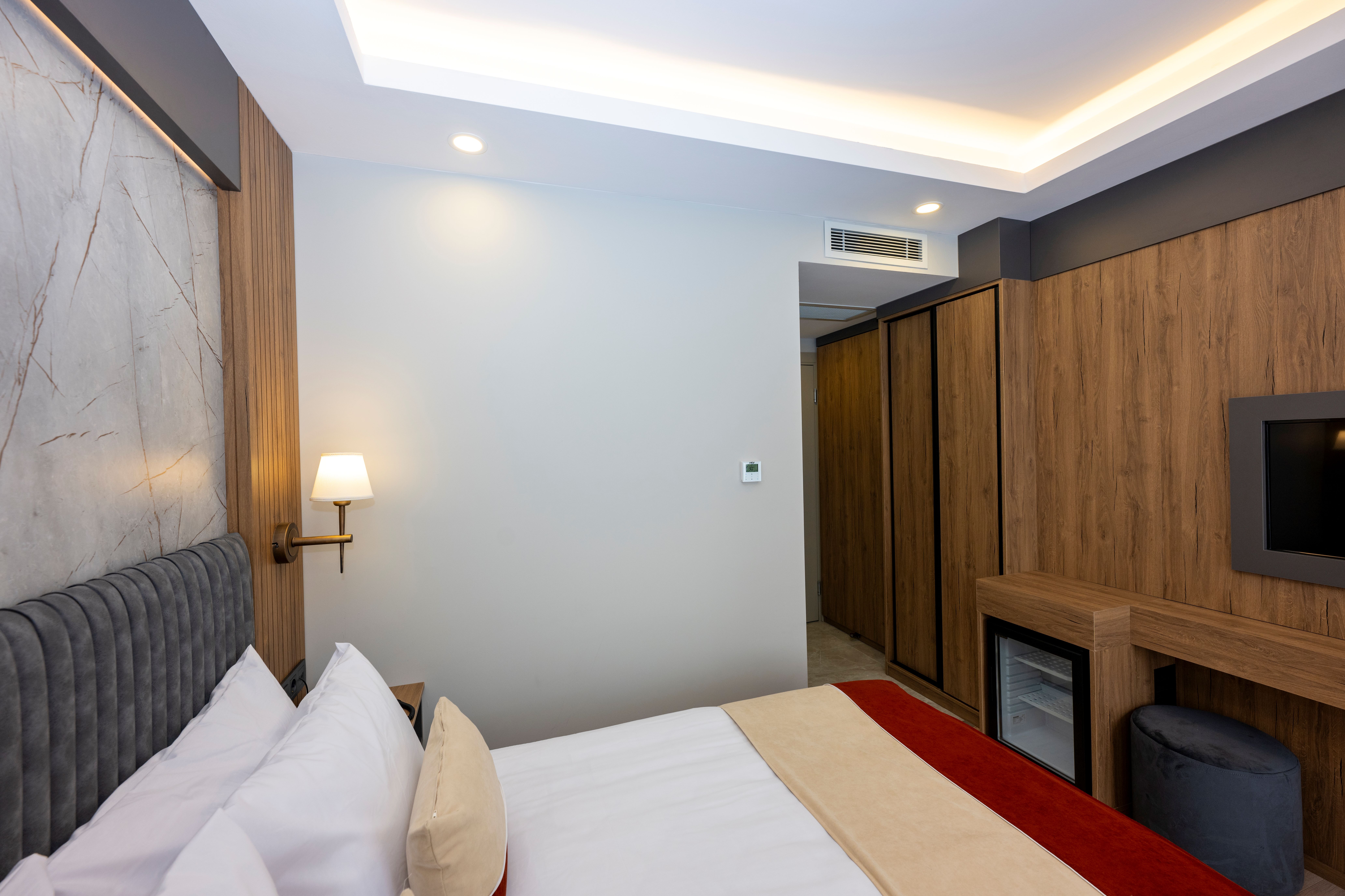 Economy, Basement, Double Bed