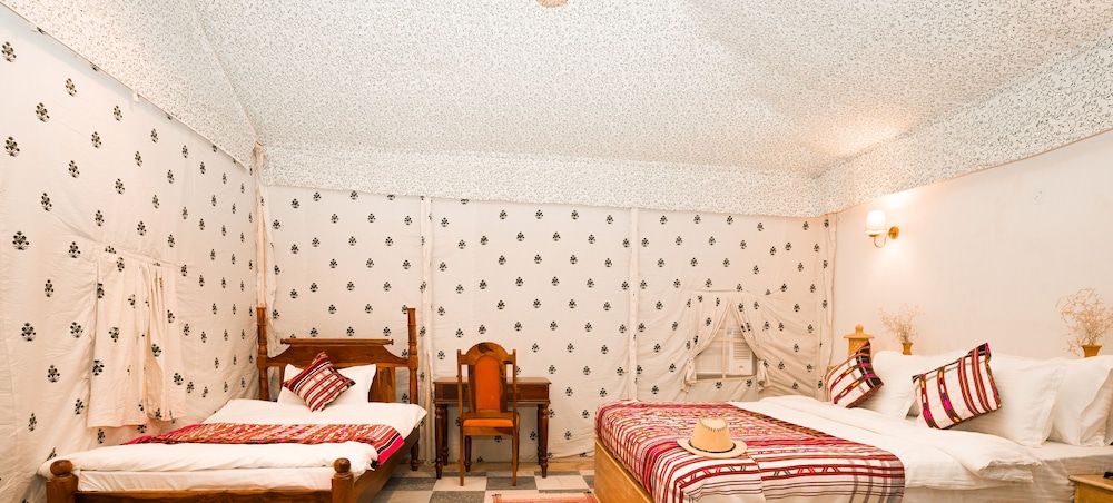 Desert Dream Royal Camp 8/49