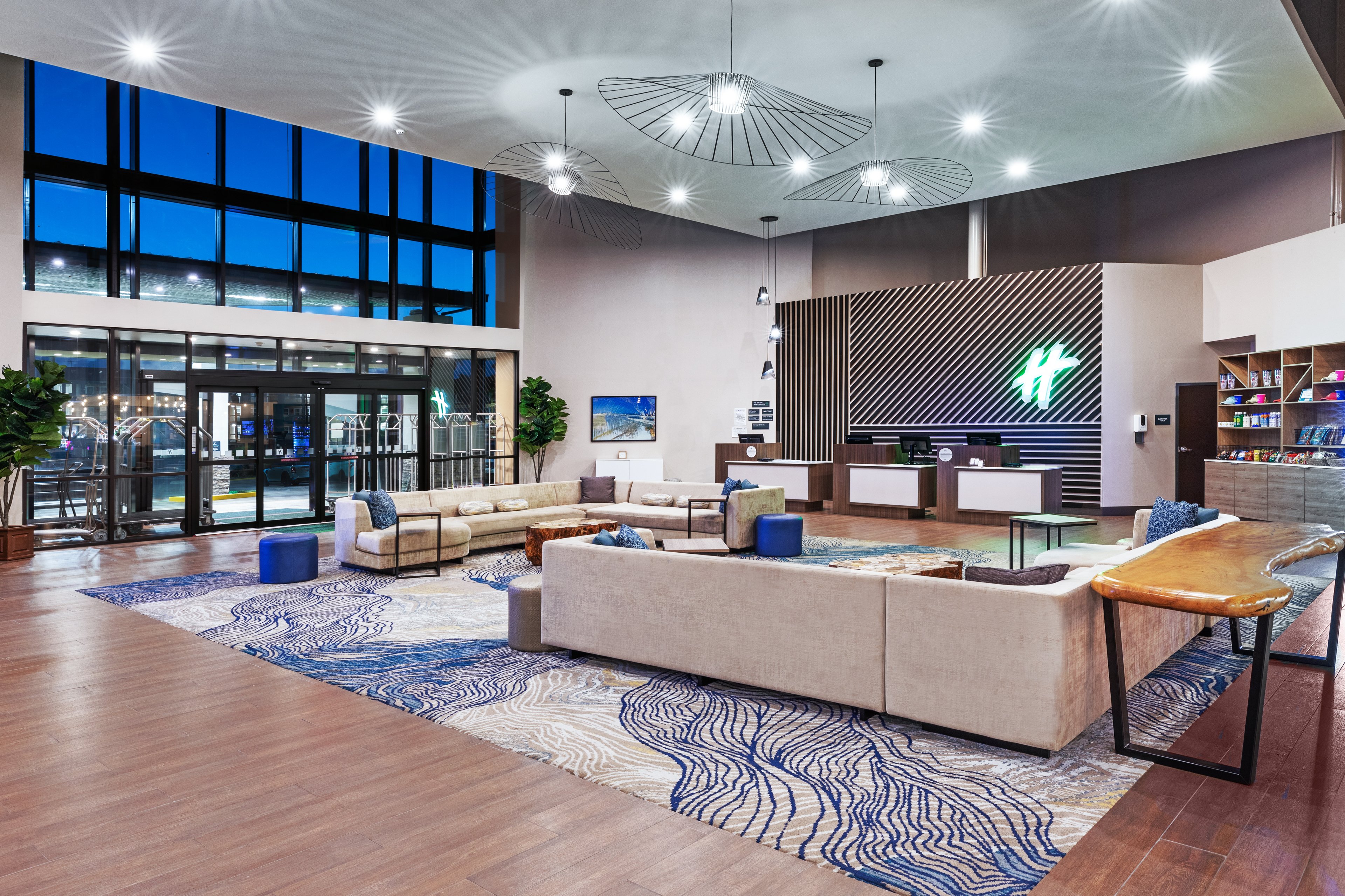 Holiday Inn Resort South Padre Island Beach Front 30/50