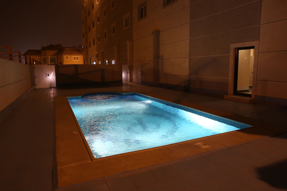 رؤوم إن بريدة(Raoum Inn Hotel Apartments Buraydah) 19/35
