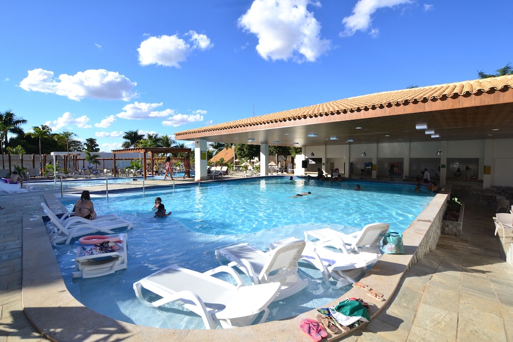 Diroma Internacional Resort 16/80