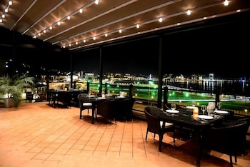 Riviera Hotel 37/45